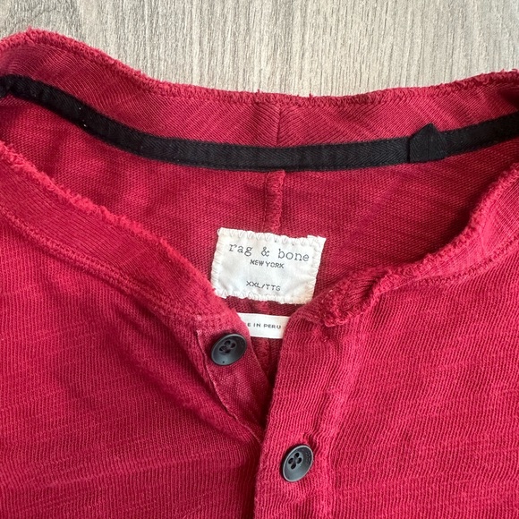Rag & bone red Henley sz xxl EUC rare find - Picture 3 of 3